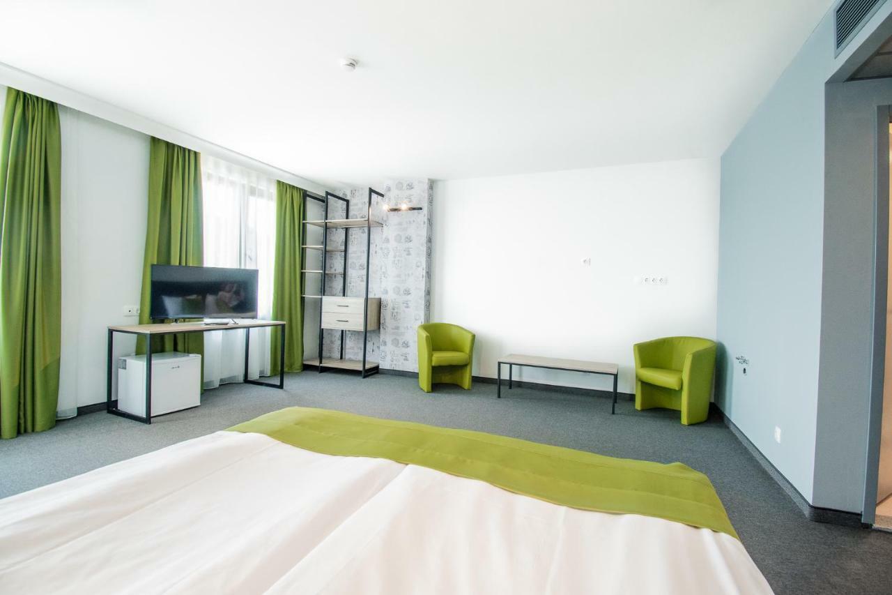 A&M Hotel With Free Parking Plovdiv Exteriör bild