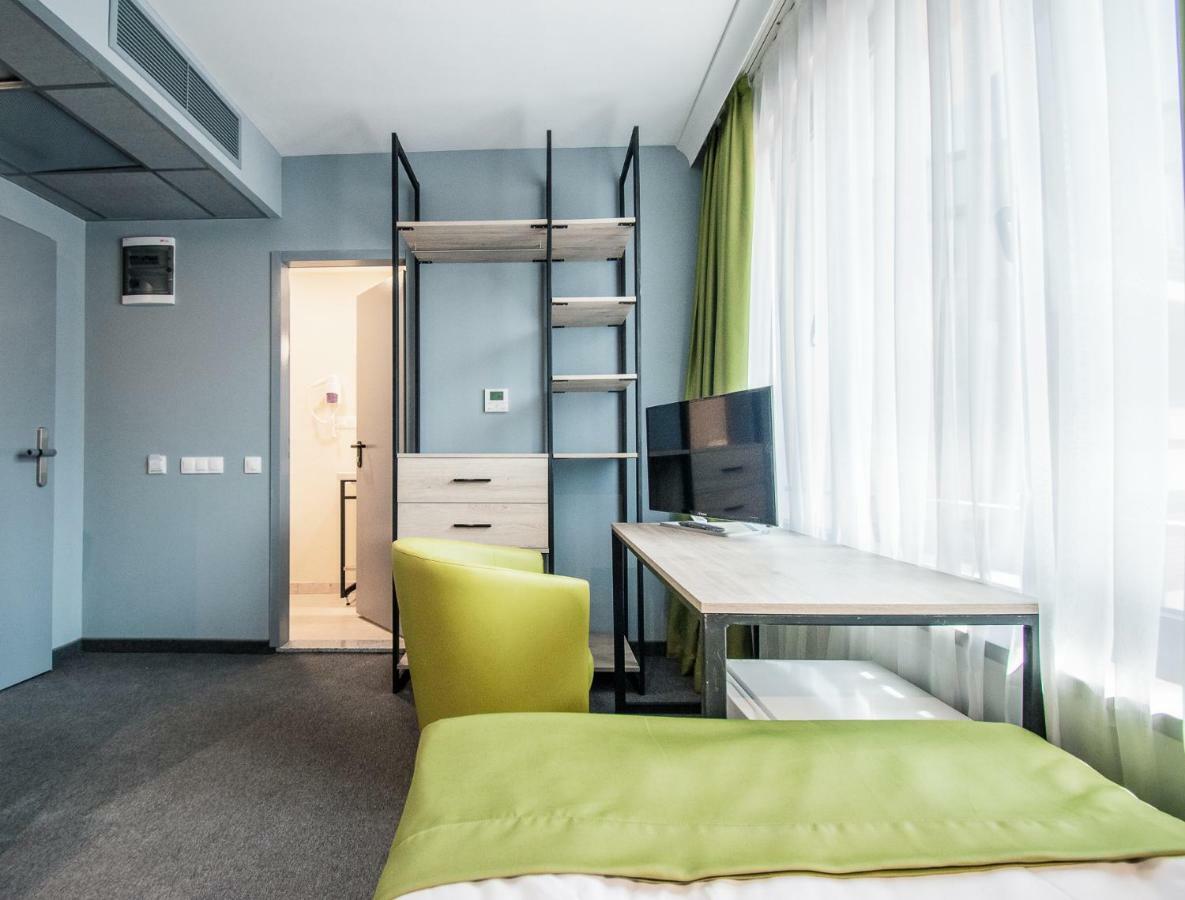 A&M Hotel With Free Parking Plovdiv Exteriör bild