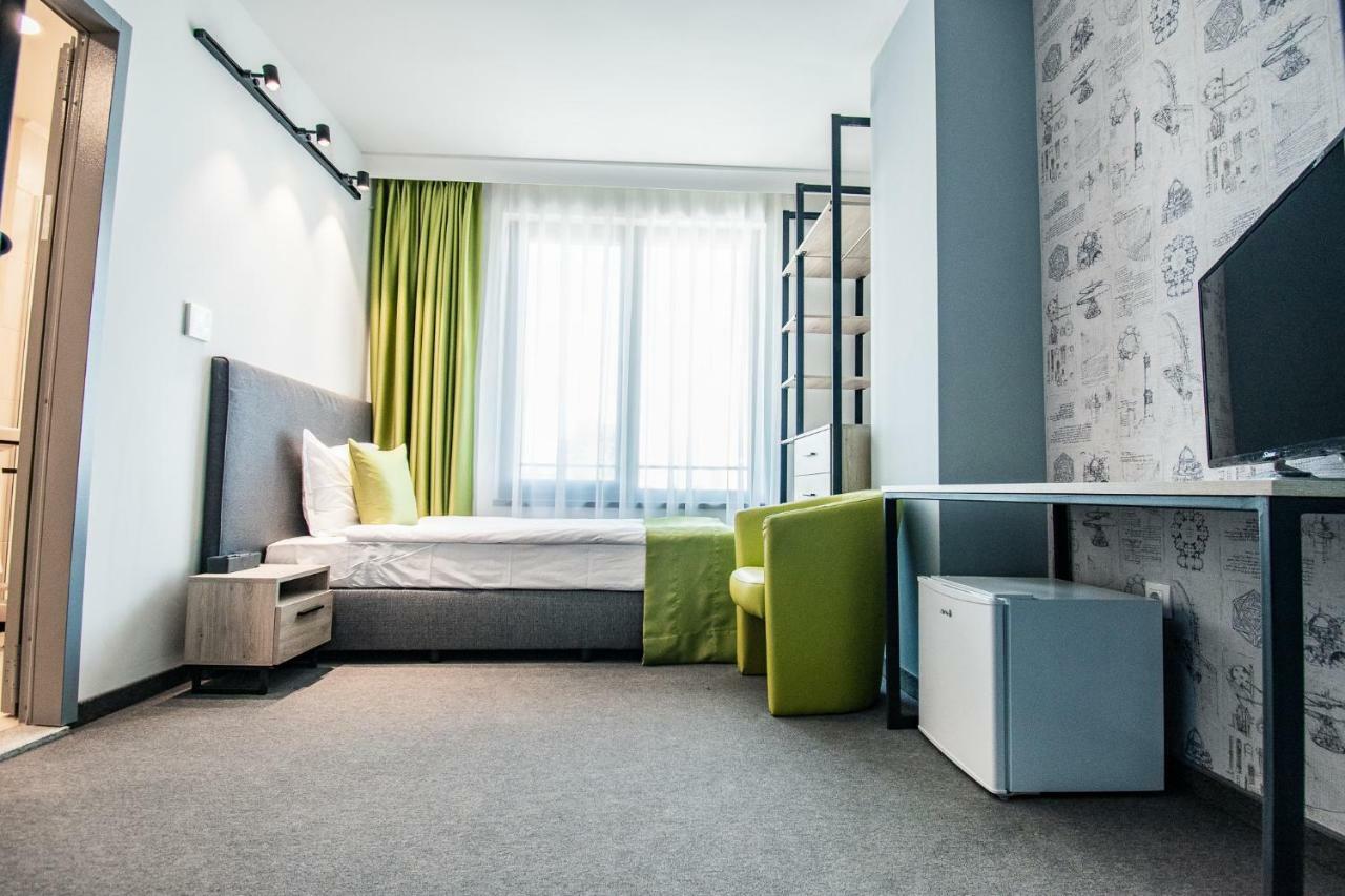 A&M Hotel With Free Parking Plovdiv Exteriör bild